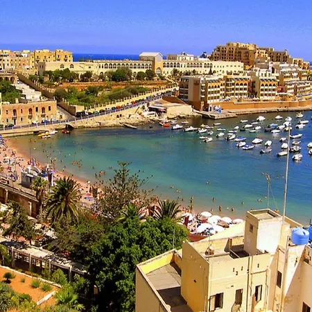 Stunning In A Location With Views Apartment Ta Xbiex