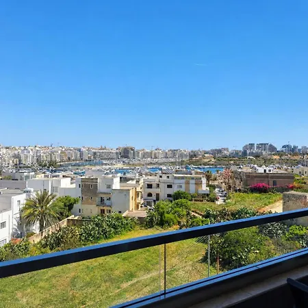 Apartament Stunning In A Location With Views Ta Xbiex