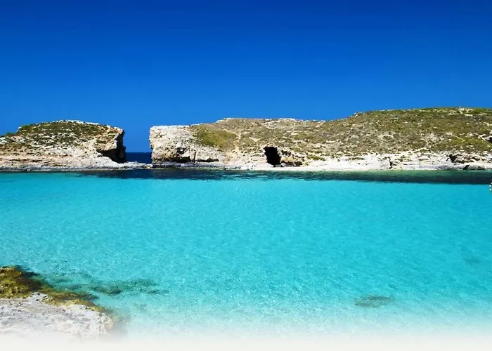 Stunning In A Location With Views *