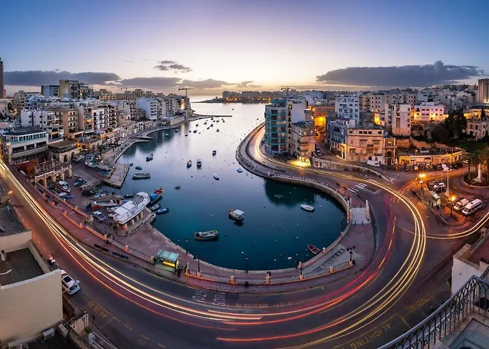 Apartment Stunning In A Location With Views